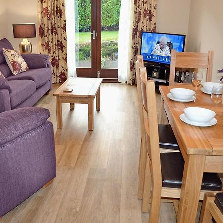 Kims Retreat Villa Windermere Bagian luar foto